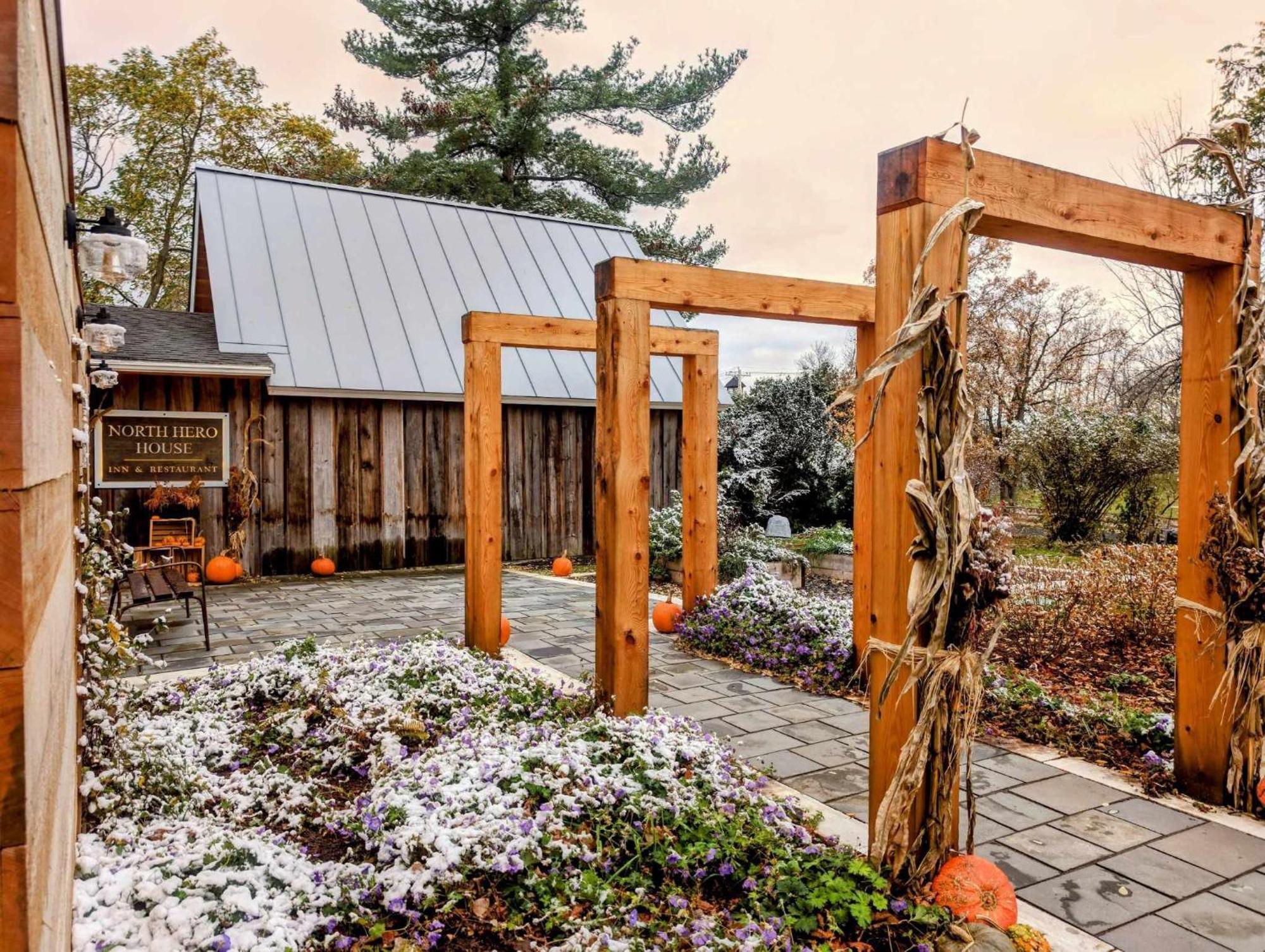 North Hero House Exterior photo